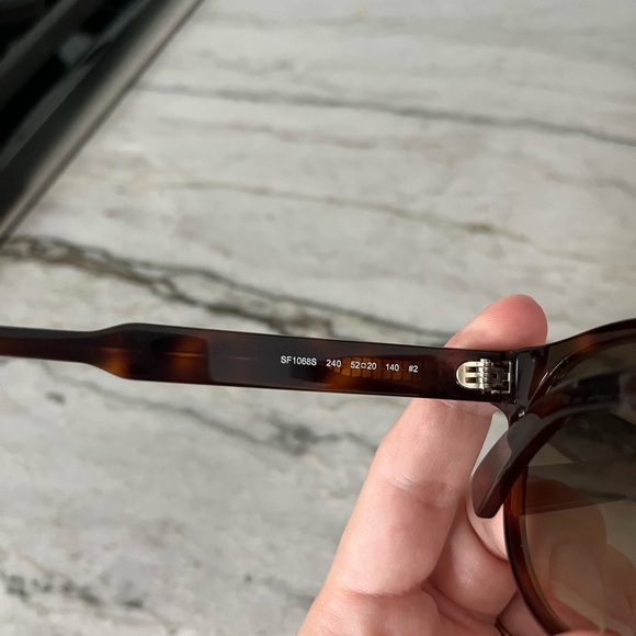 Salvatore Ferragamo SF1068S Sunglasses - Tortoise Brown + Case - Picture 3 of 4